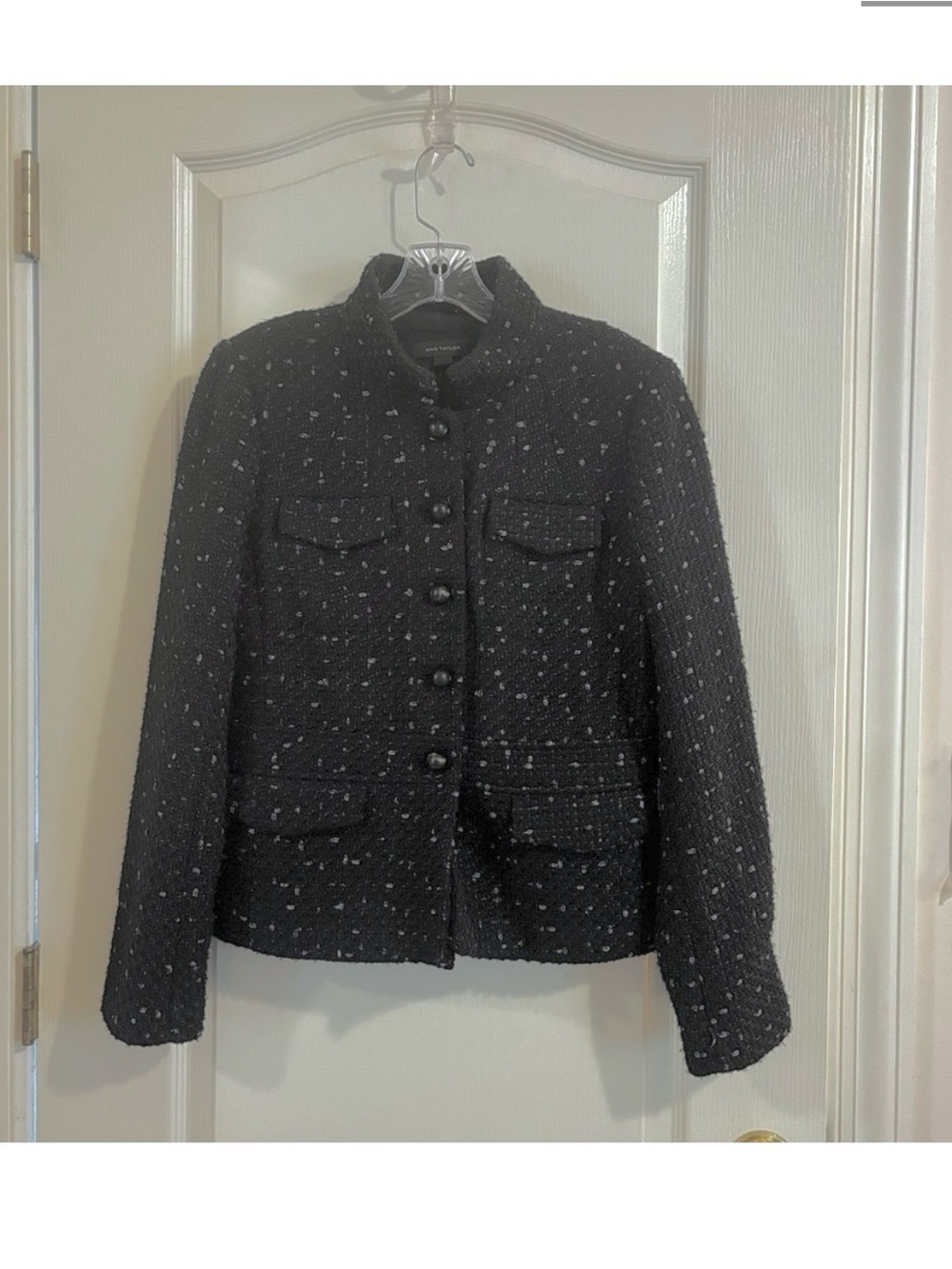 Ann Taylor sz 6 Black jacket blazer button front flap pockets tweed boucle txtre